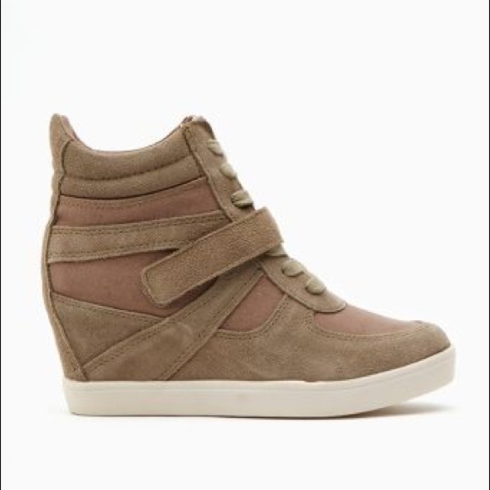 Steve Madden Olympia Wedge Sneaker-8.5
